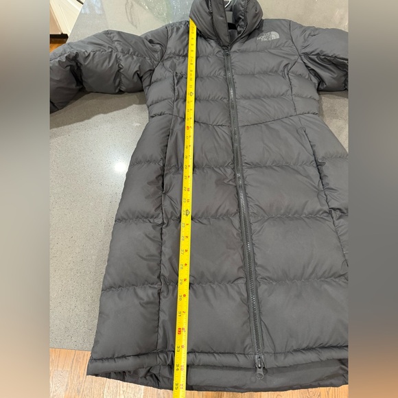 The North Face Metropolis Parka - Picture 5 of 5